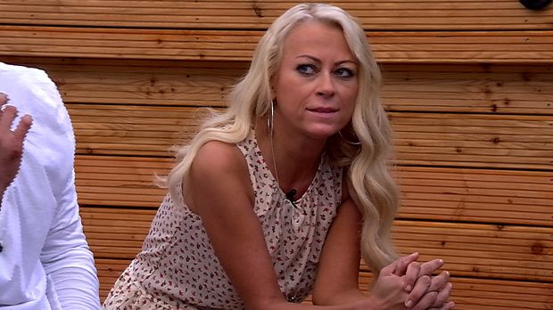 "Promi Big Brother 2013"-Star Jenny Elvers-Elbertzhagen ...