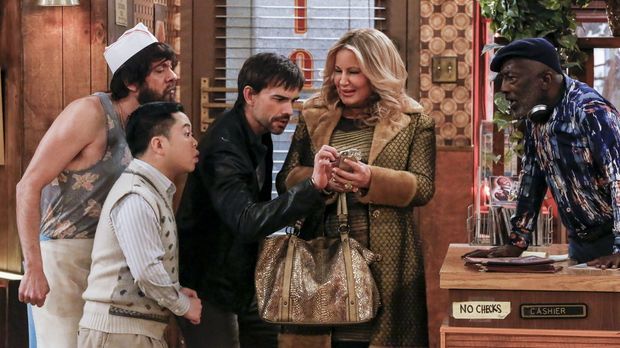 2 Broke Girls - 2 Broke Girls - Staffel 6 Episode 21: Can-drew Andrew