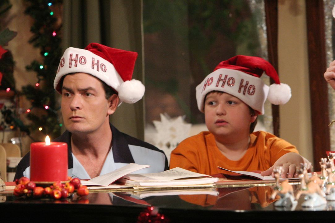 Two and a Half Men - Santas Dorf der Verdammten - Kabeleins