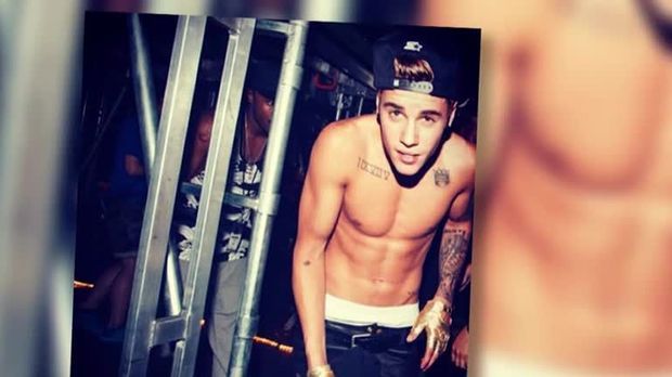 Stars Video Justin Bieber Zeigt Sich Nackt Im Internet Prosieben