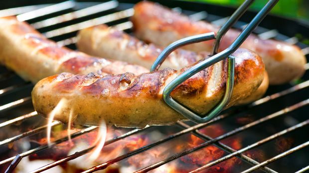 Wie Sie die perfekte Bratwurst grillen kabel eins