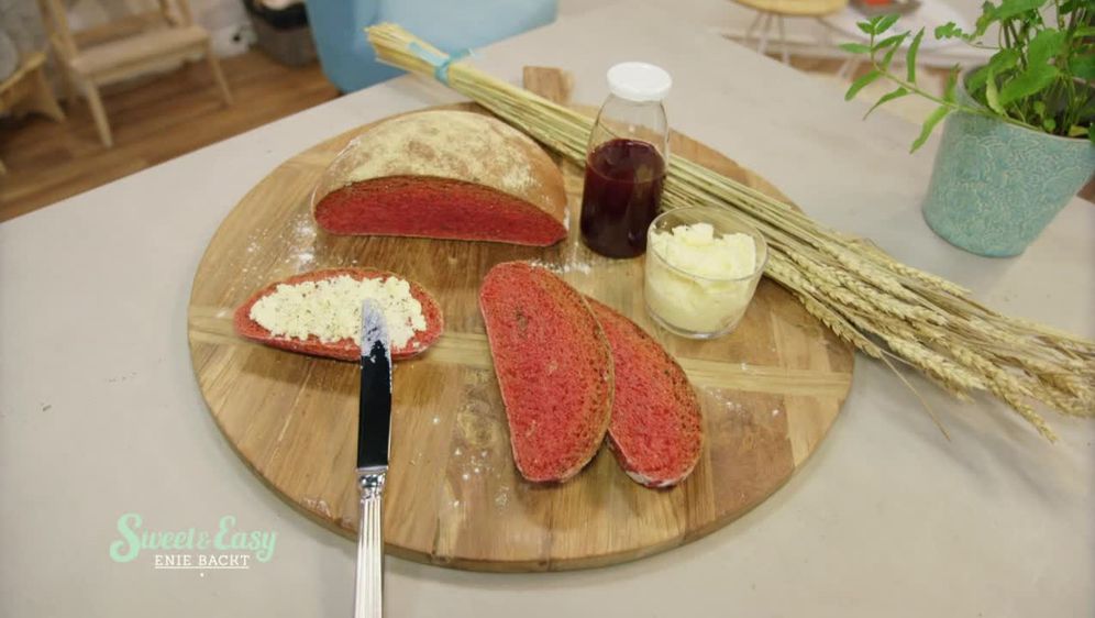 Rezept: Rote Bete-Minz-Brot