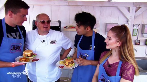 Abenteuer Leben - Abenteuer Leben - Freitag: Achim Testet: Können Influencer Kochen?