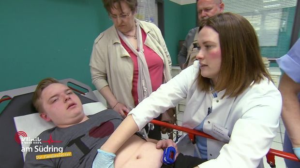 Klinik Am Südring Die Familienhelfer Video Von Allem Ein Bisschen Wird Schnell Zu Viel 7tv