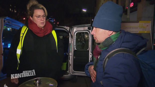 Achtung Kontrolle - Achtung Kontrolle! - Hilfe Und Versorgung In Der Not - Münchner Kältebus