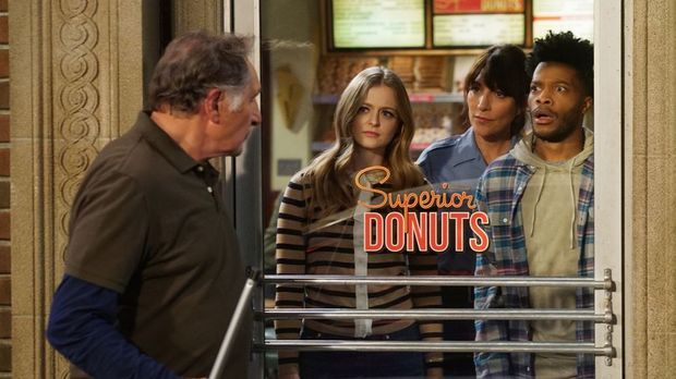 Superior Donuts - Superior Donuts - Staffel 1 Episode 6: Arthur's Freier Tag