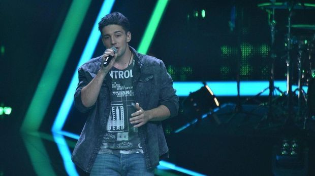 Video - Alexander Eder: "Your Man" - The Voice of Germany