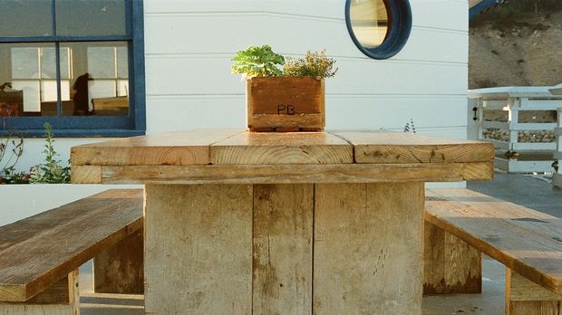 Gartentisch selber bauen: Anleitung und Tipps - SAT.1 Ratgeber