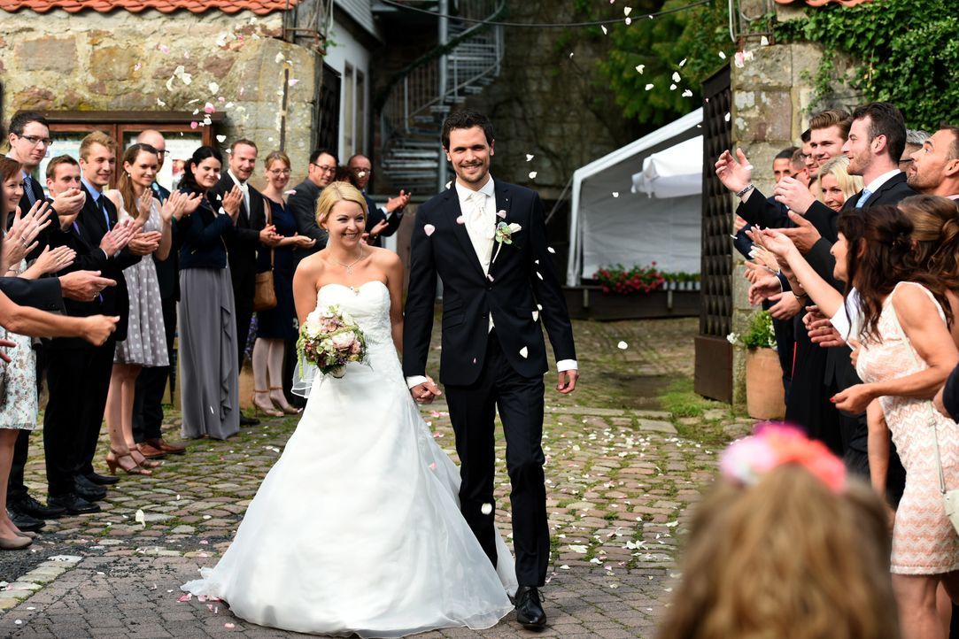 Hochzeit auf den ersten Blick - Die schönsten Bilder aus Folge 1 - Sat.1