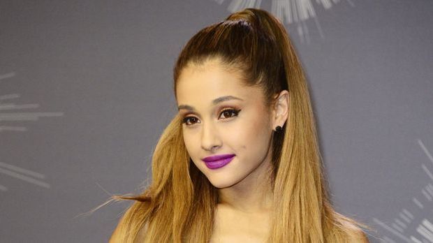 Ariana Grande Erklärt Side To Side Klare Anspielung Auf Zu Viel Sex 