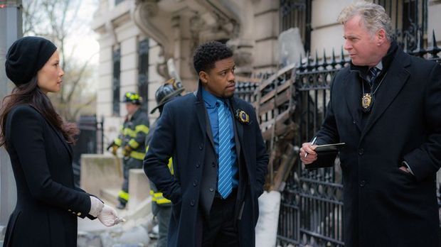 Elementary - Elementary - Staffel 4 Episode 23: Die Unsichtbare Hand