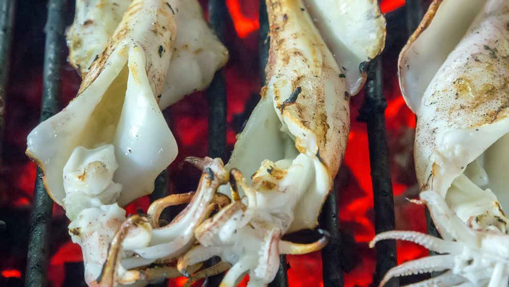 Tintenfisch grillen: Calamari-Rezept vom Rost