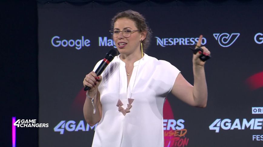 Keynote von Anna Vainer beim 4GAMECHANGERS Festival