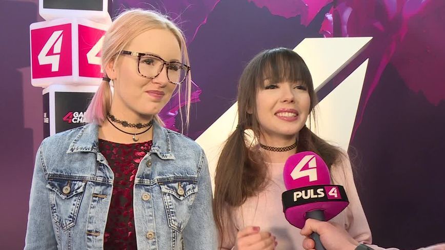 ViktoriaSarina feiern die 71CON