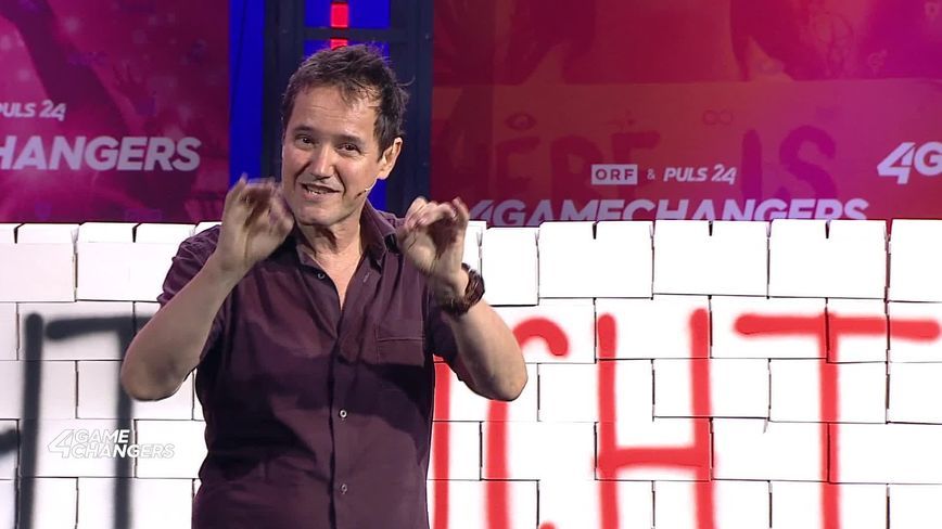 Opening Speech von Dietmar Dahmen beim 4GAMECHANGERS Festival